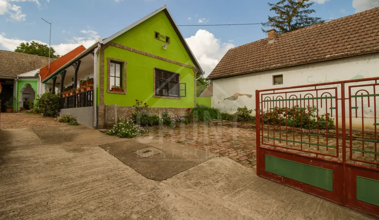 batch_Untitled_HDR-16