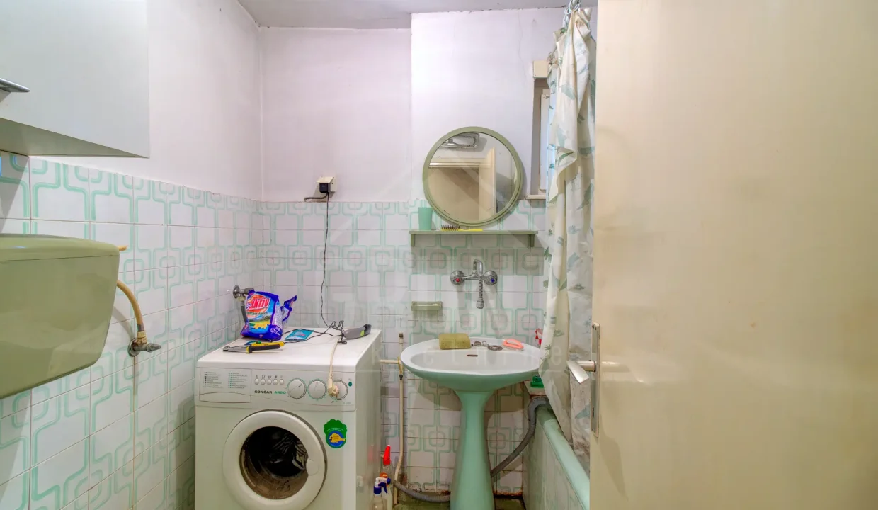 batch_IMG_5385_6_7_8_9