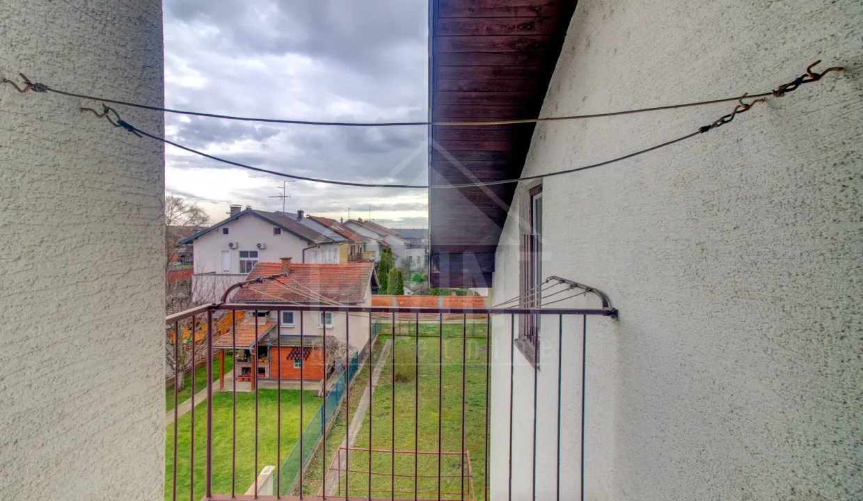 batch_IMG_5405_6_7_8_9