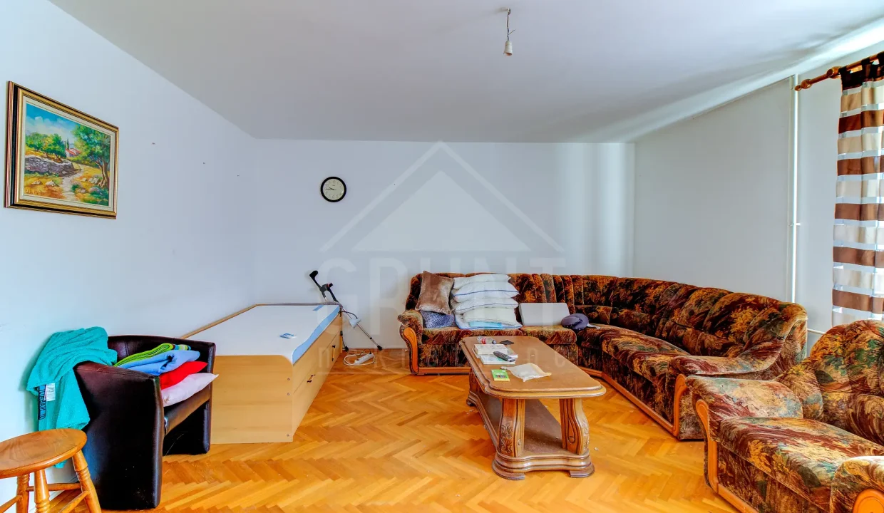 batch_IMG_5515_6_7_8_9