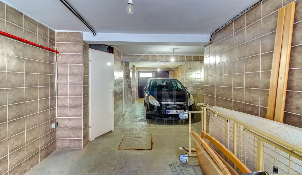 batch_IMG_5590_1_2_3_4