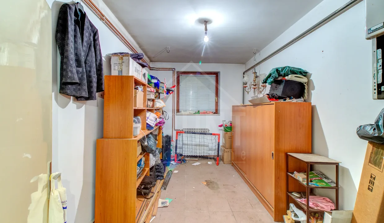 batch_IMG_5595_6_7_8_9