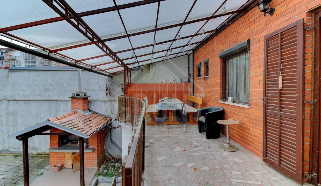 batch_IMG_5625_6_7_8_9