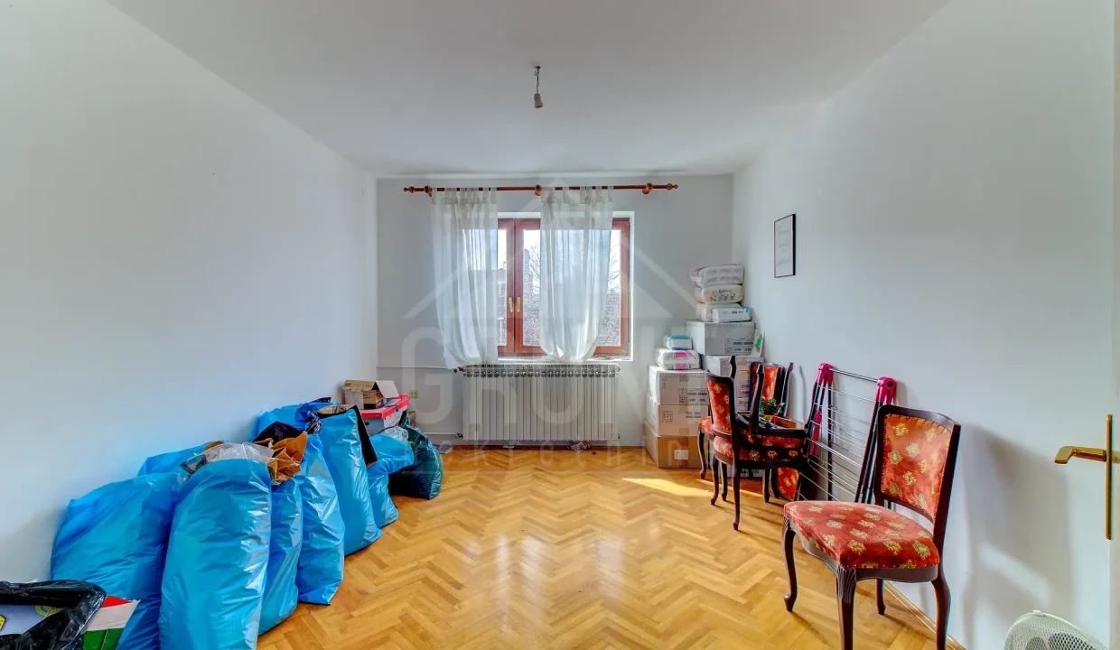 batch_IMG_5635_6_7_8_9