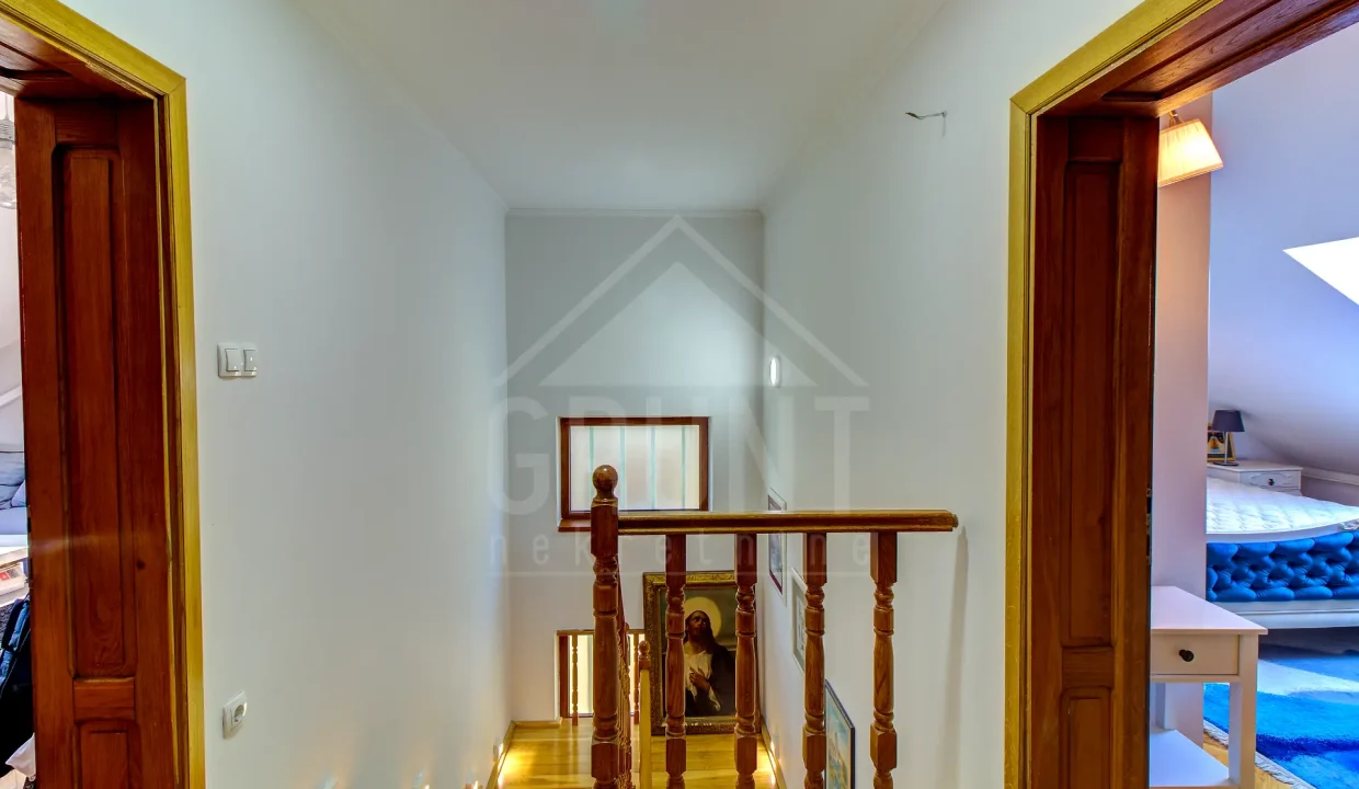batch_IMG_5920_1_2_3_4