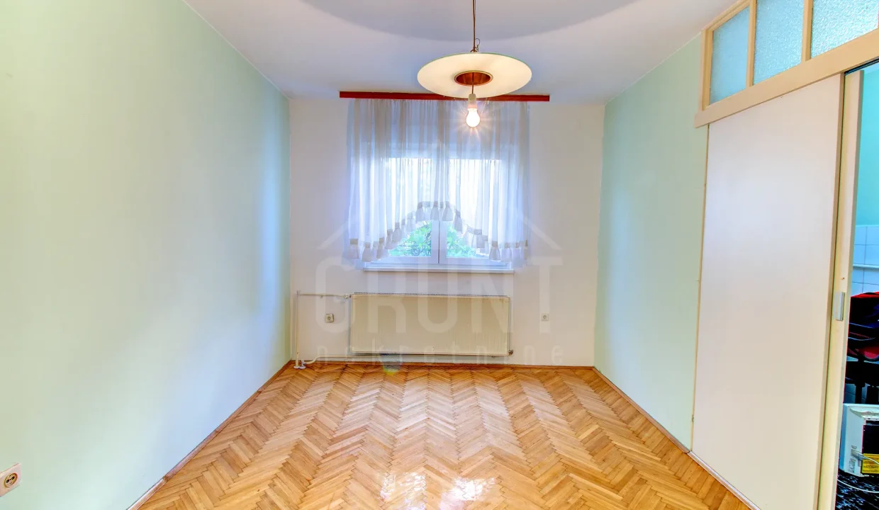 batch_IMG_6165_6_7_8_9