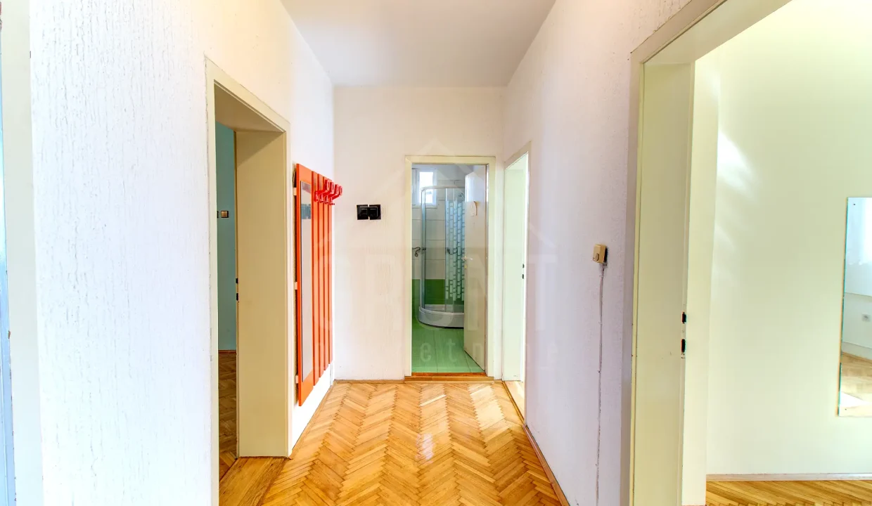 batch_IMG_6185_6_7_8_9