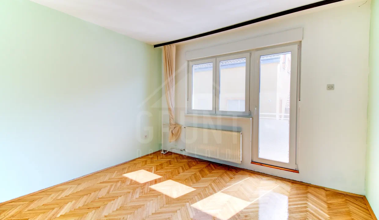 batch_IMG_6195_6_7_8_9